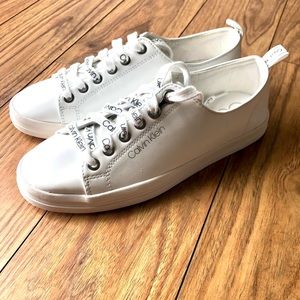 🔥CALVIN KLEIN MARASELLE LACE-UP SNEAKER. All white size 7
